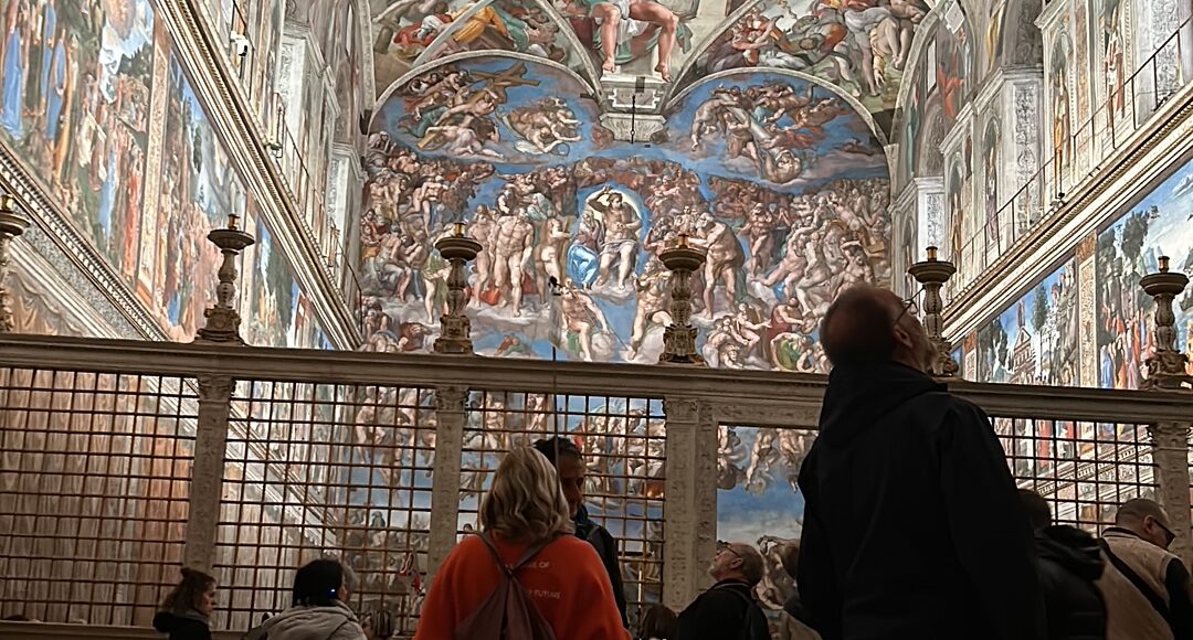Sistine Chapel & Raphael's Rooms (3hrs)